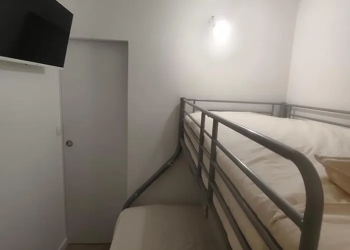 A A Pied & Terrasse Апартаменты